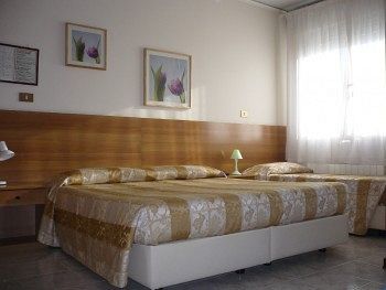 פורטוגרוארו Hotel Sport מראה חיצוני תמונה